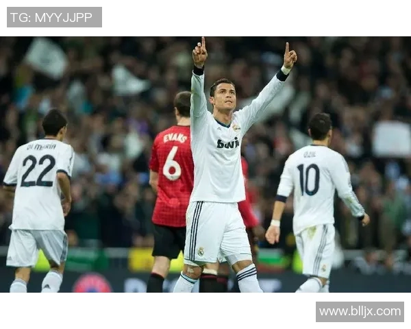 希腊人足球队挑战皇马展现实力与激情的巅峰对决 希腊人足球队挑战皇马展现实力与激情的巅峰对决